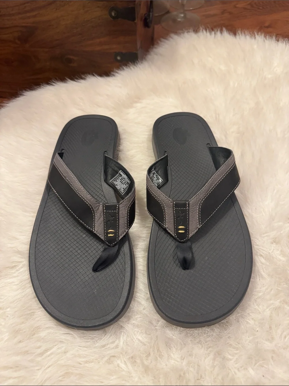 Chaco Men's Black and Gray Flip-Flop Leather  Sandals Size 13 pre-owned